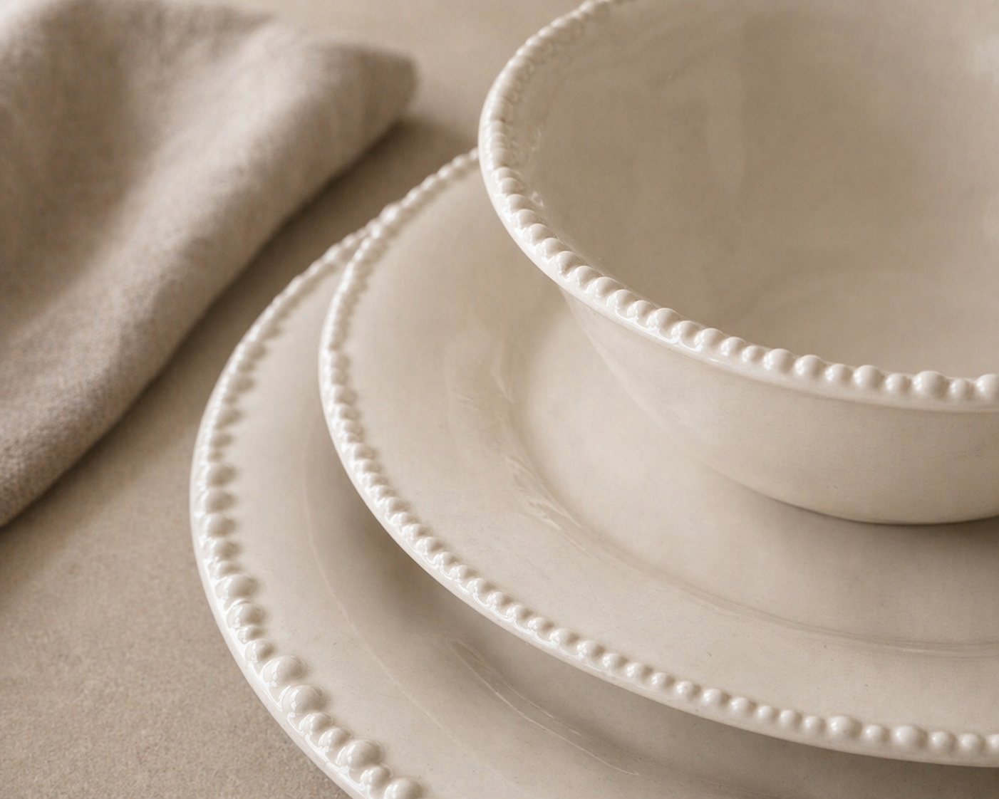 Pearls serviesset 24-delig voor 6 personen – beige